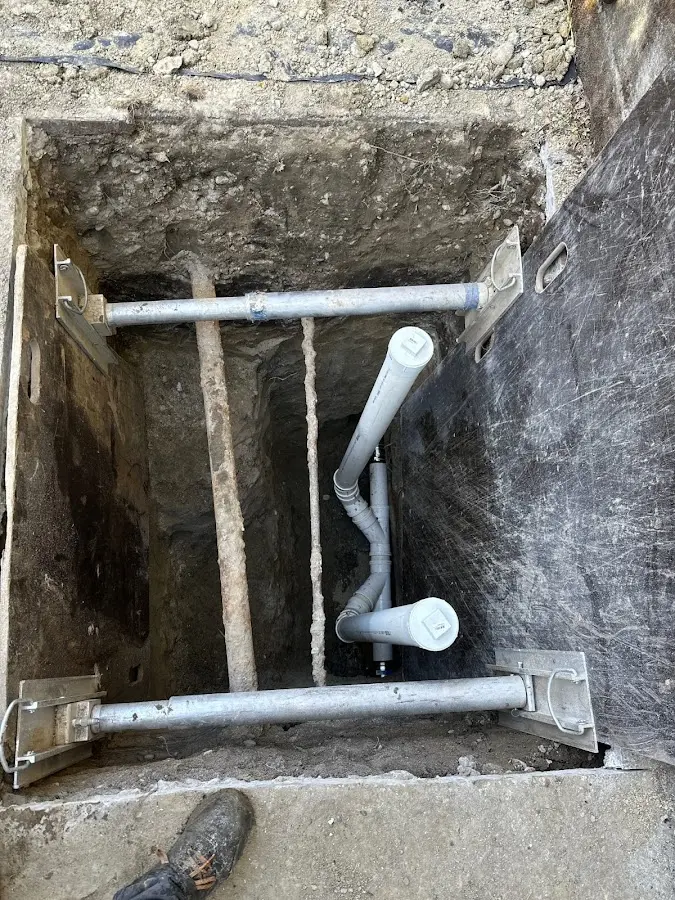 Experienced plumber completing Gas Line Repair work in Lower Merion